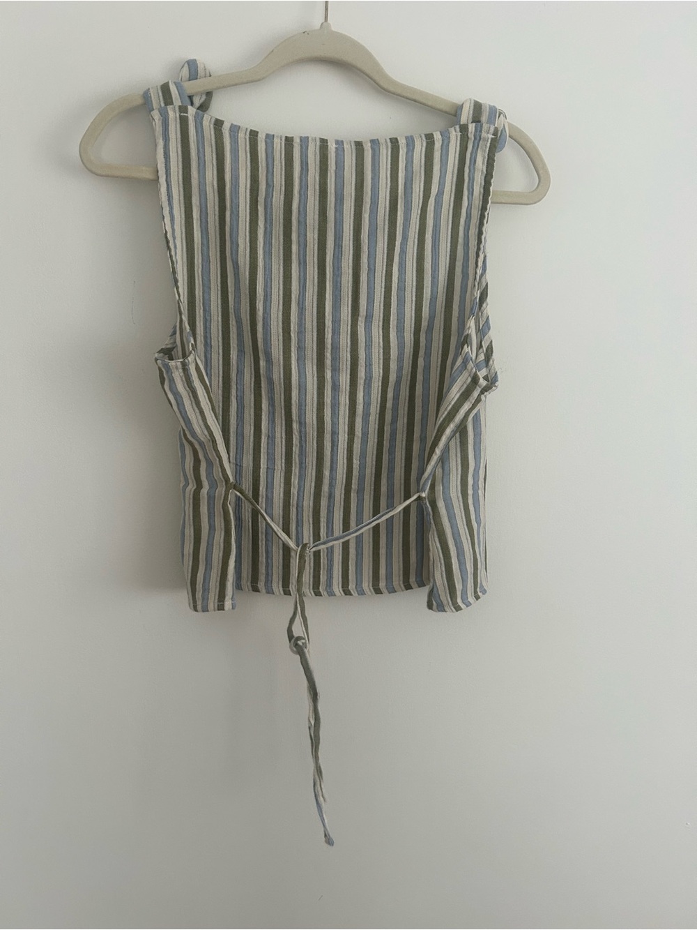 Striped top - Picture 4 of 4